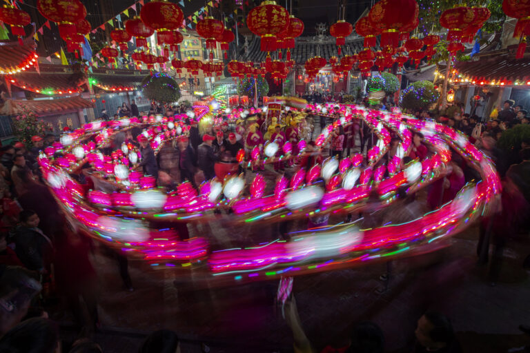 Chen Ying - Circling-lantern-for-blessing
